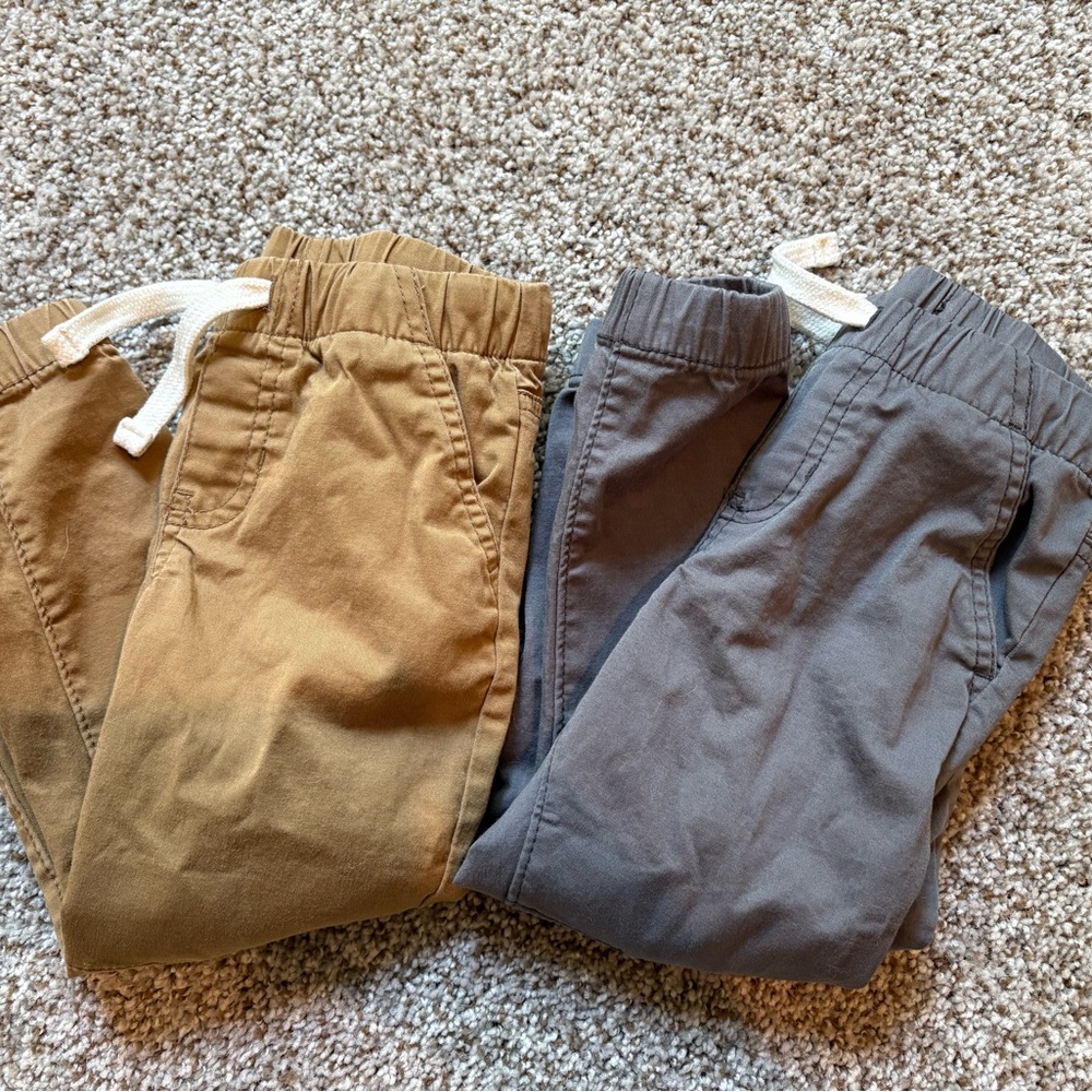 Cat & Jack Jogger Pants in Tan and Gray